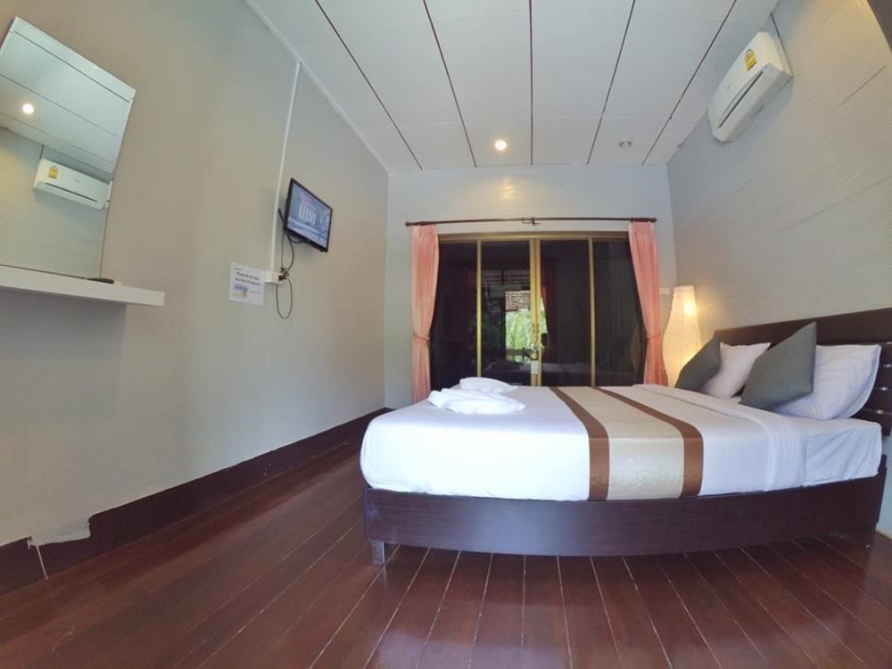 Marina Hut Guest House Ko Lanta Exteriör bild